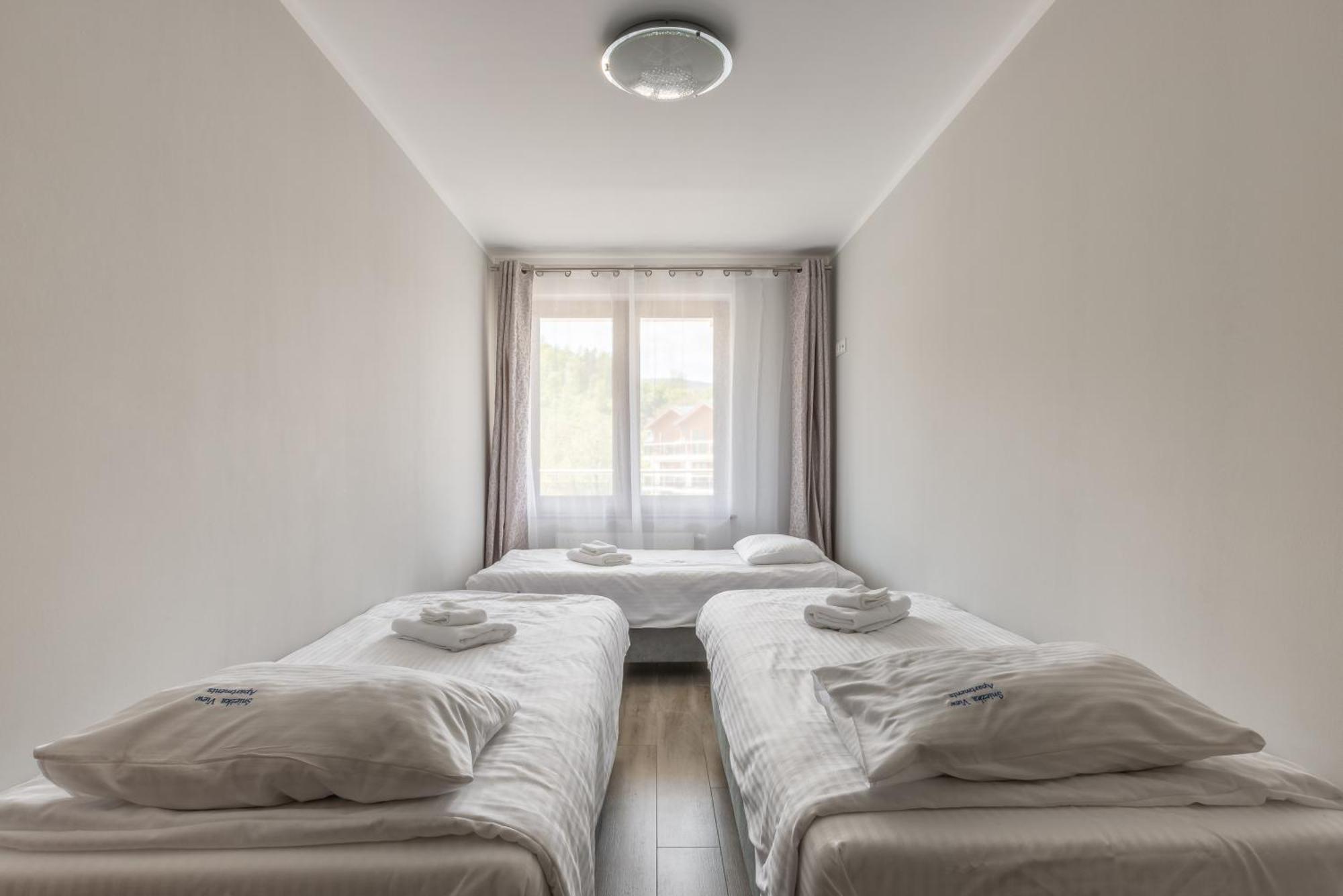 Apartamenty Bluesky - Ogrodnicza 7 I 9 - Z Widokiem Na Gory, W Zielonej Okolicy, Blisko Centrum I Atrakcji Karpacza Szoba fotó