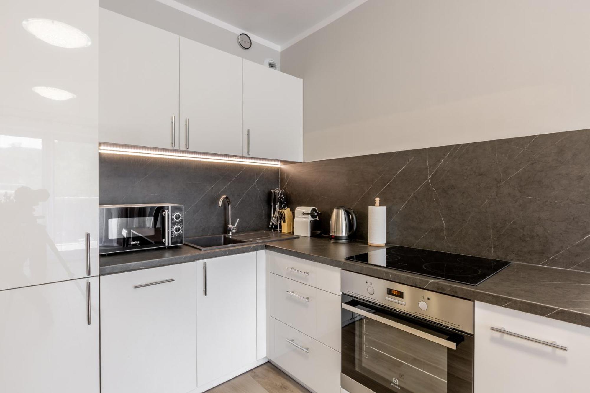 Apartamenty Bluesky - Ogrodnicza 7 I 9 - Z Widokiem Na Gory, W Zielonej Okolicy, Blisko Centrum I Atrakcji Karpacza Szoba fotó