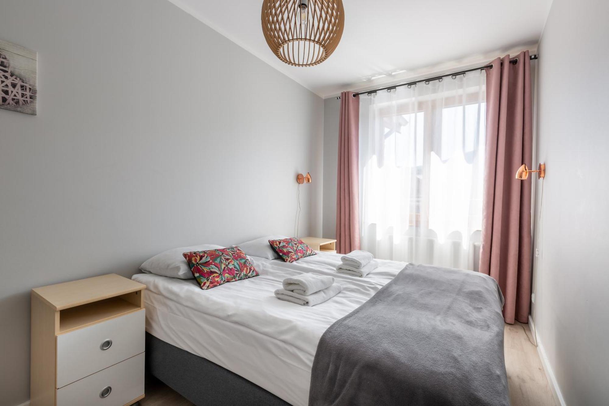 Apartamenty Bluesky - Ogrodnicza 7 I 9 - Z Widokiem Na Gory, W Zielonej Okolicy, Blisko Centrum I Atrakcji Karpacza Szoba fotó